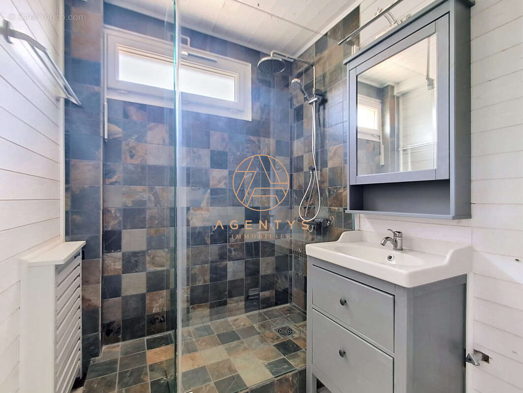 Appartement à JOINVILLE-LE-PONT