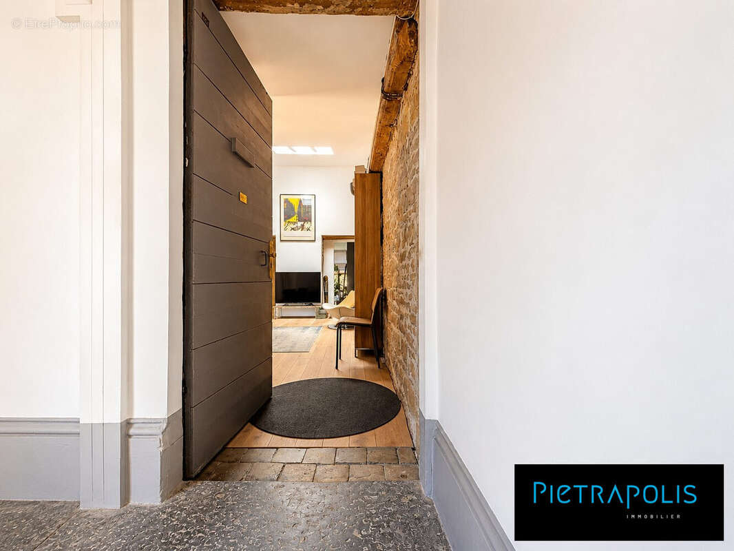 Appartement 146 m² à Lyon-1e  - photo 8