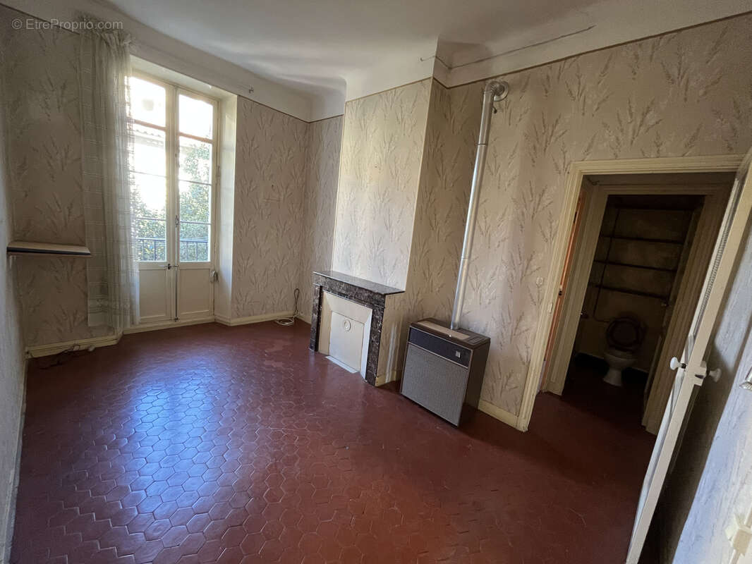 Appartement à MARSEILLE-6E