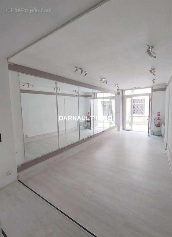 Commerce à BAGNERES-DE-LUCHON