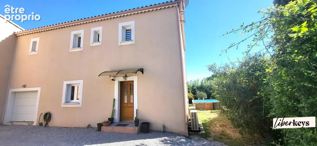 CALVISSON - VILLA 112 m2 - 3 chambre -  Piscine - photo 13