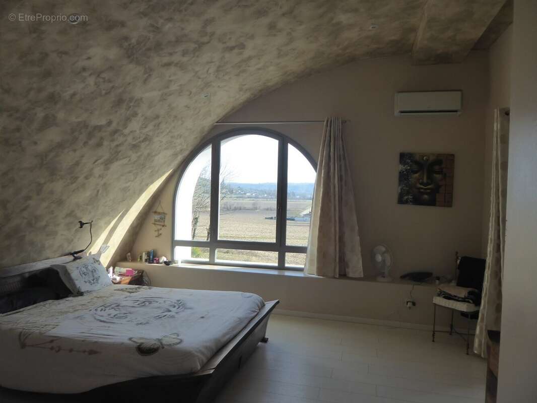 Maison à BOURGOIN-JALLIEU