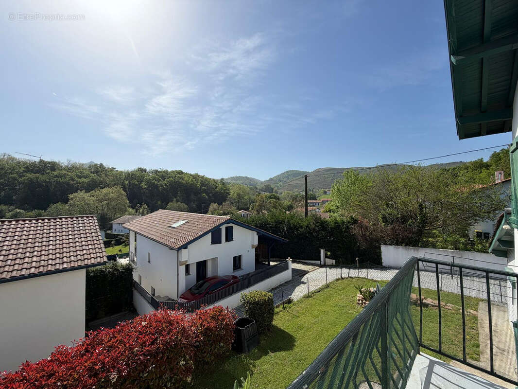 Appartement à URRUGNE