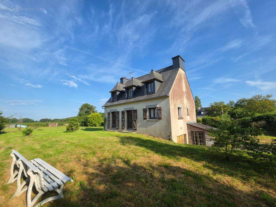 Maison à PLEUMEUR-BODOU
