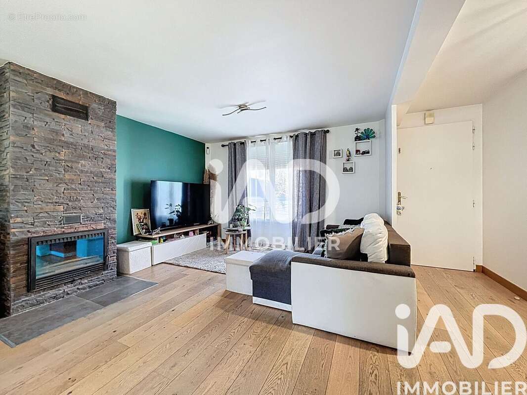 Photo 2 - Maison à PONTAULT-COMBAULT