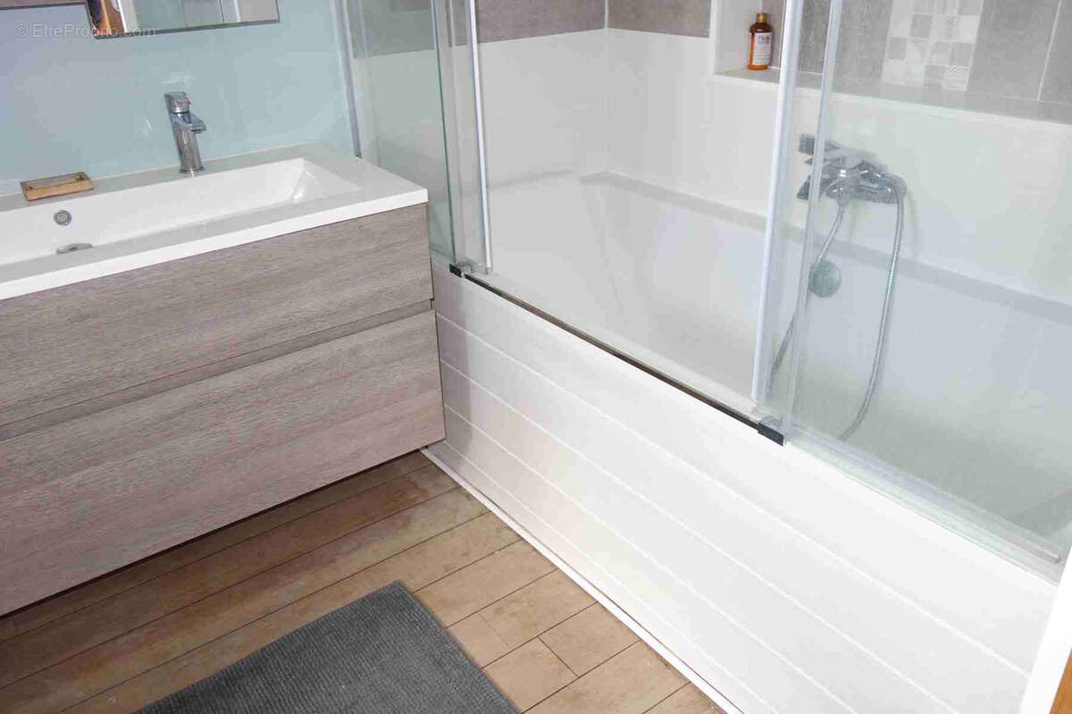 Maison à SAINT-PALAIS