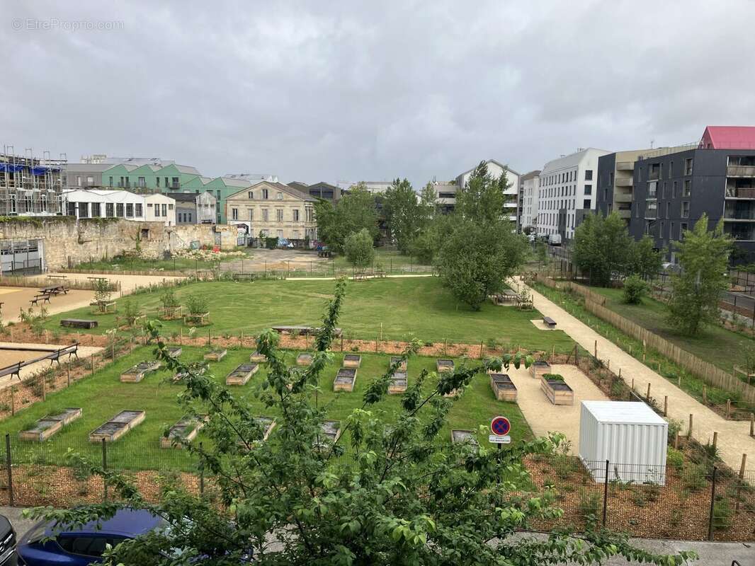 Appartement à BORDEAUX