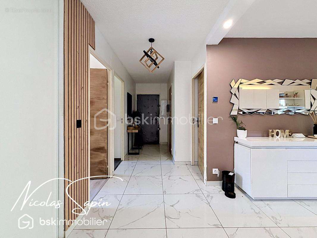 Appartement à CLAIX
