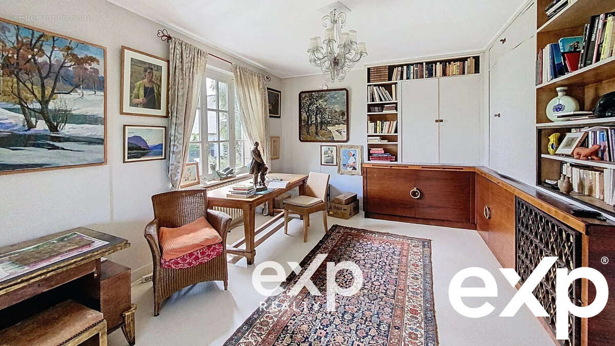 Maison à LE MINIHIC-SUR-RANCE