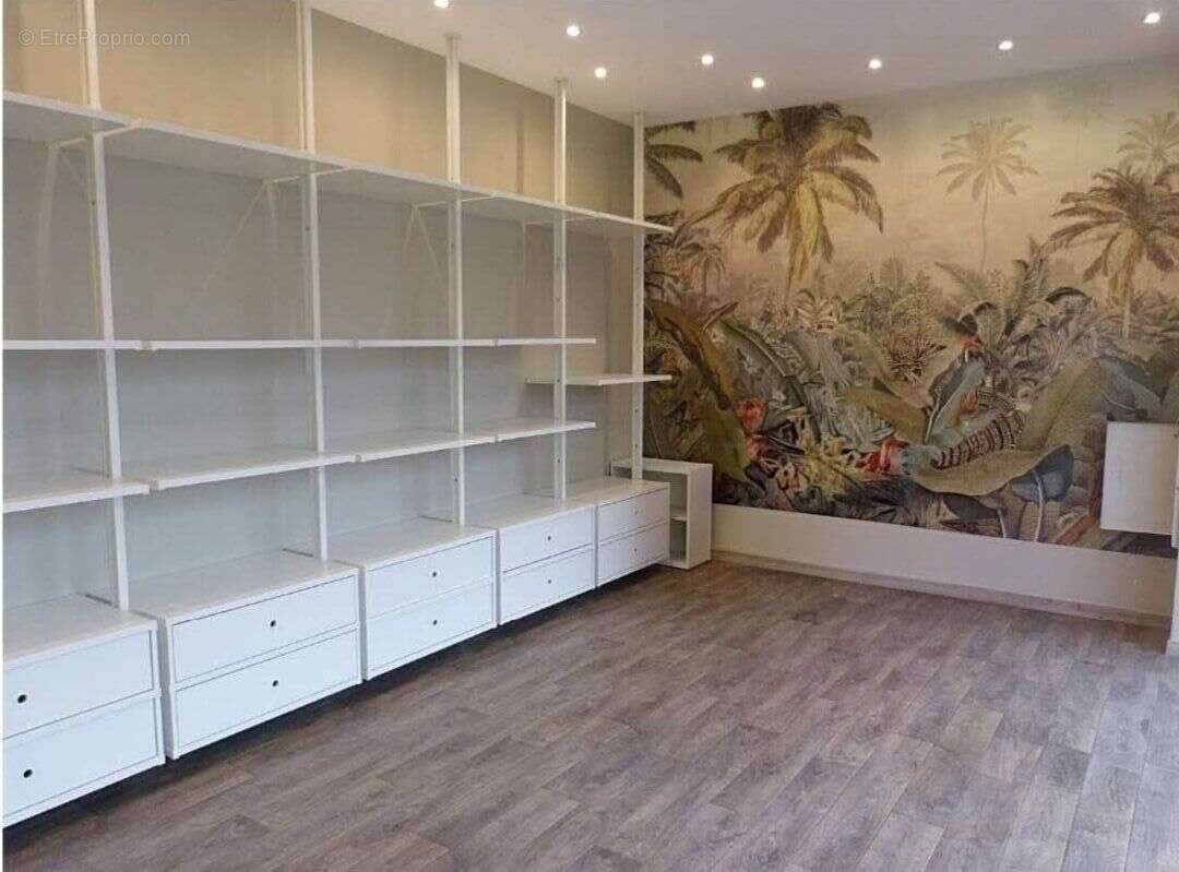 Commerce à BRY-SUR-MARNE