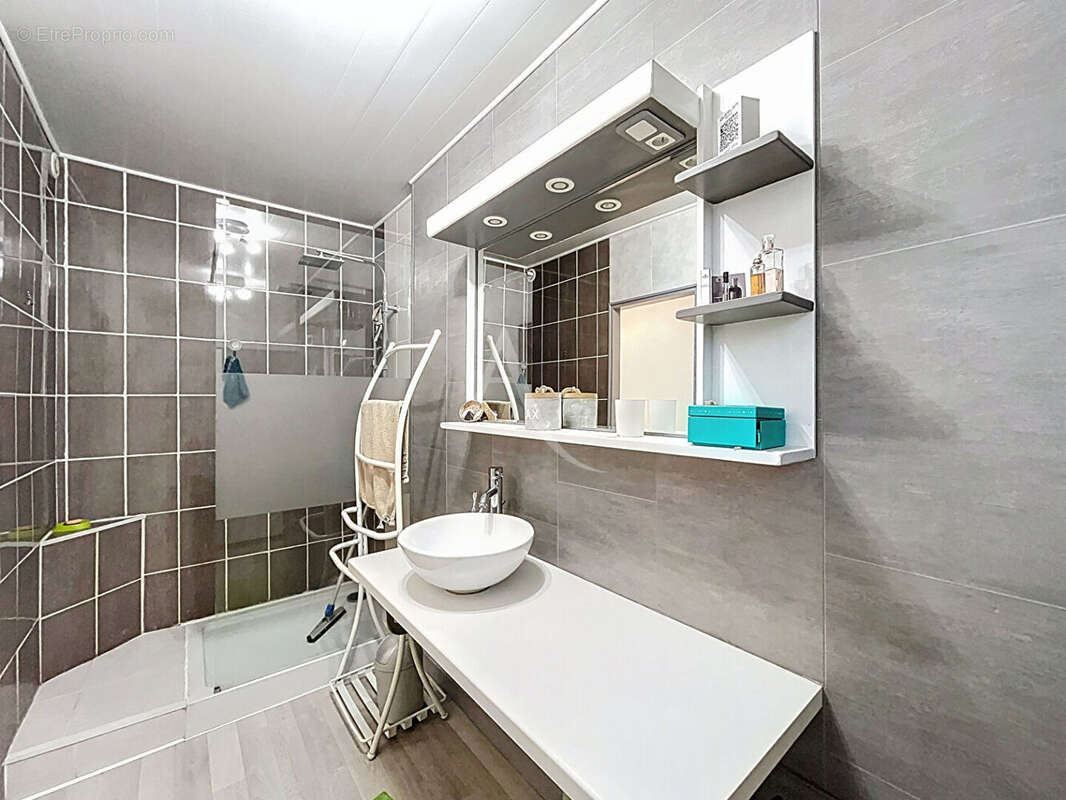 Maison à MORTAGNE-SUR-SEVRE