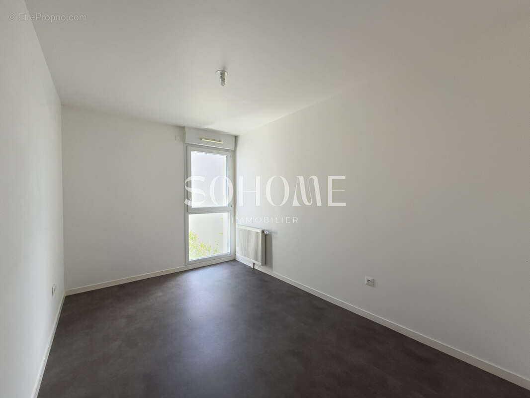 Appartement à BEZANNES