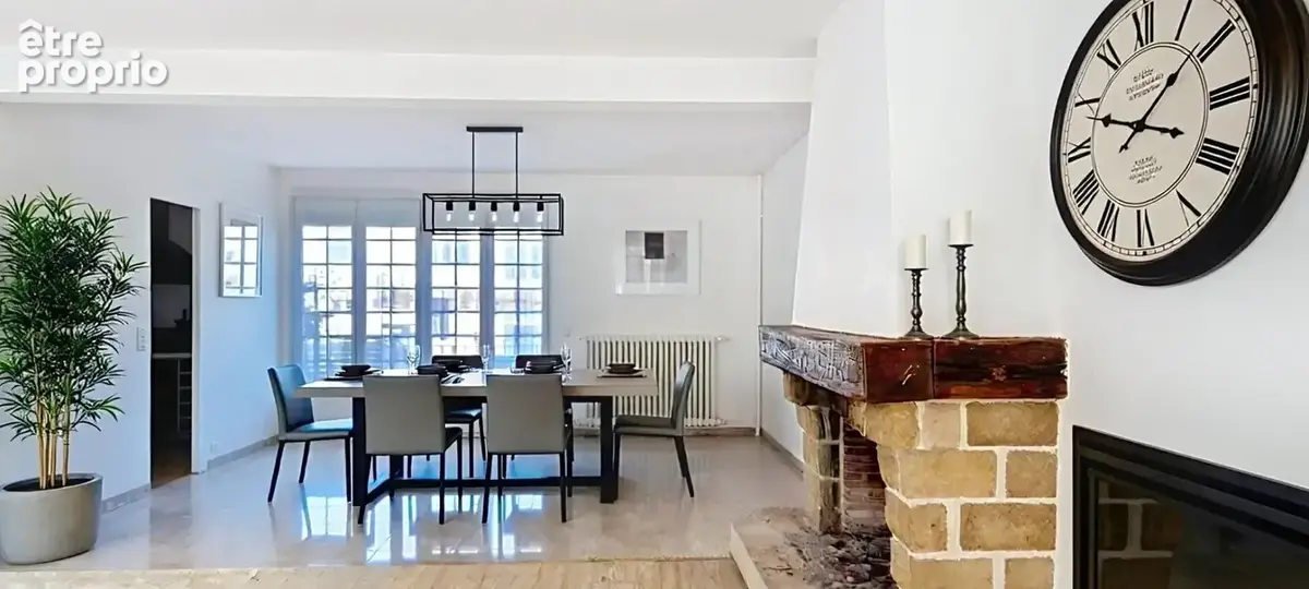 YERRES, belle maison familiale de 205 m² avec piscine, terrain plein sud et  sous sol total - photo 5