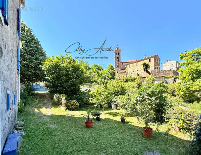 GUAGNO (Corse) : A vendre, maison en pierres avec dépendance, jardin, vue dégagée - photo 4