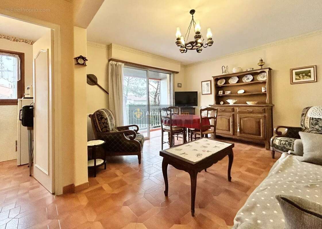 Appartement à FREJUS