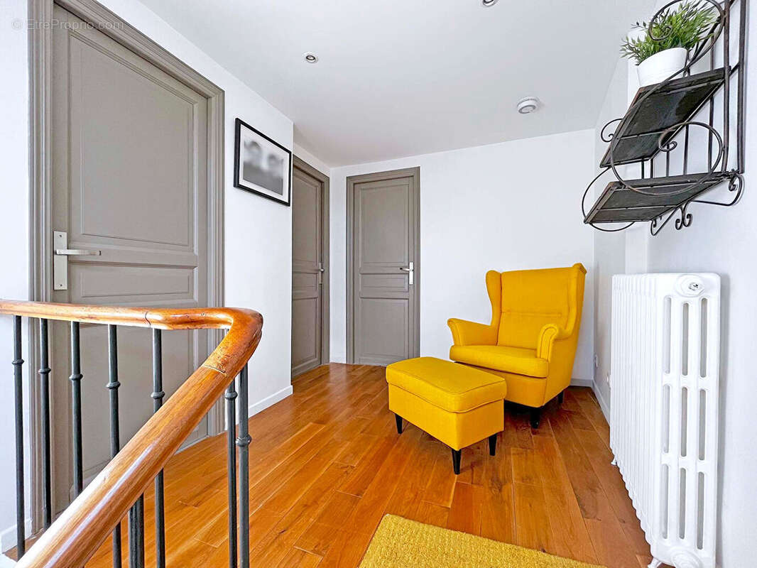 Appartement à FONTAINEBLEAU