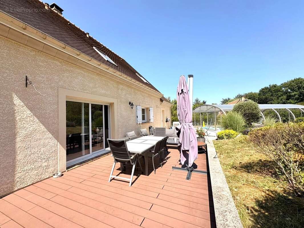 Maison familiale de 151 m² - photo 9