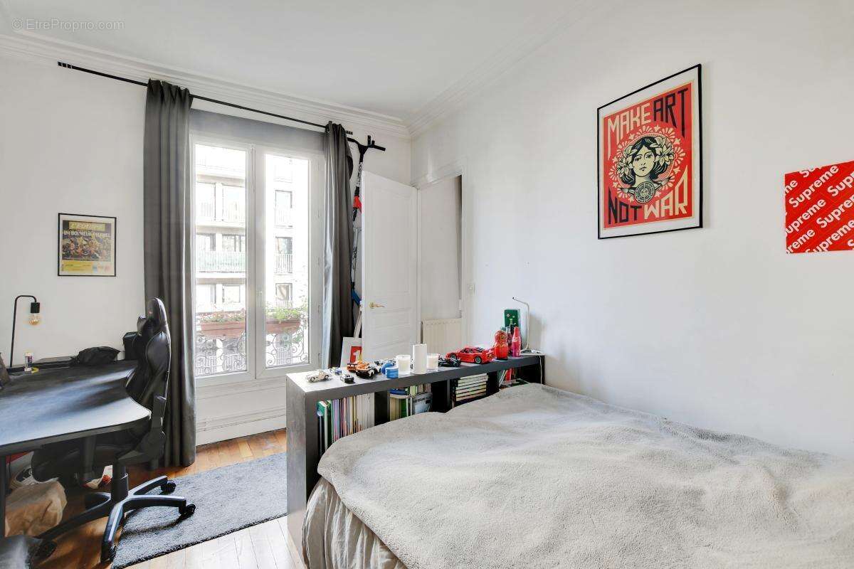 Appartement à CLICHY