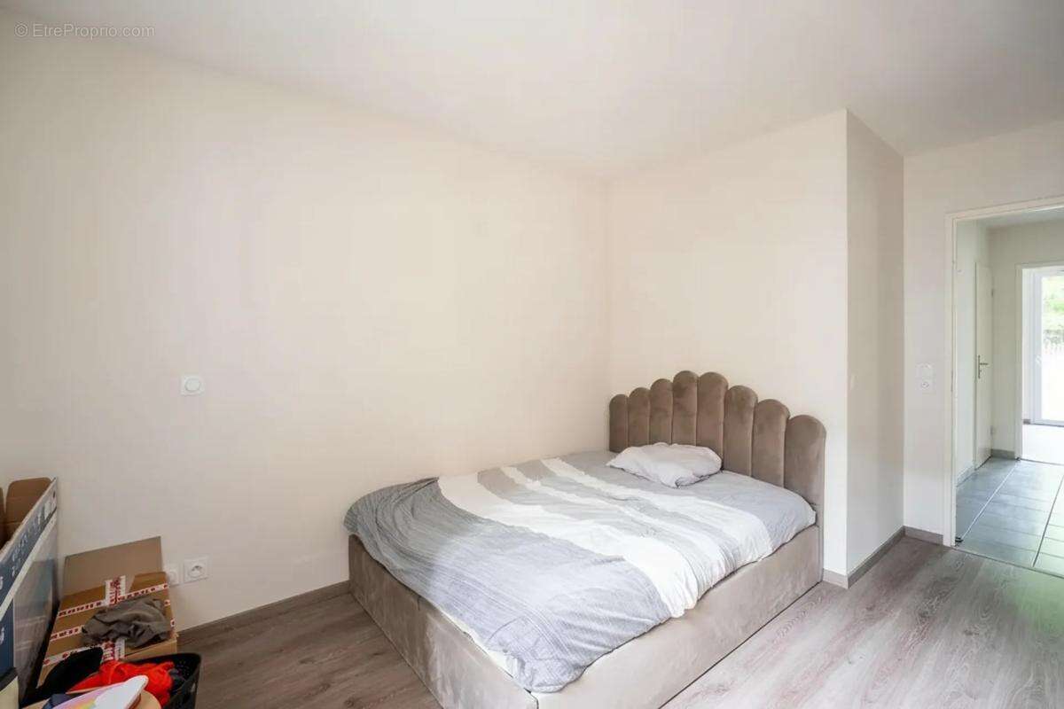 Appartement de 3 pièces de 65 m² à Villenave-d'Ornon - photo 6