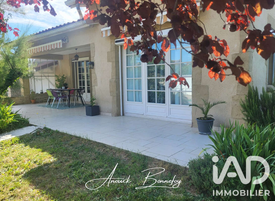 Photo 2 - Maison à BOURG-DE-PEAGE