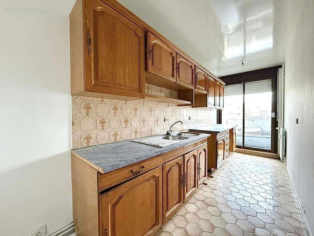 Appartement à BOISSY-SAINT-LEGER