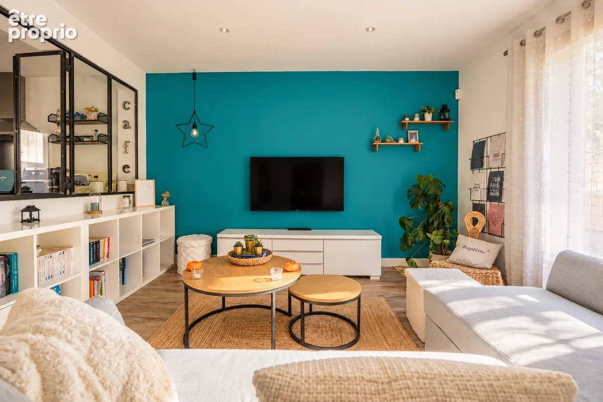 Maison individuelle rénovée avec piscine, garage et extérieur sans vis-à-vis - photo 8