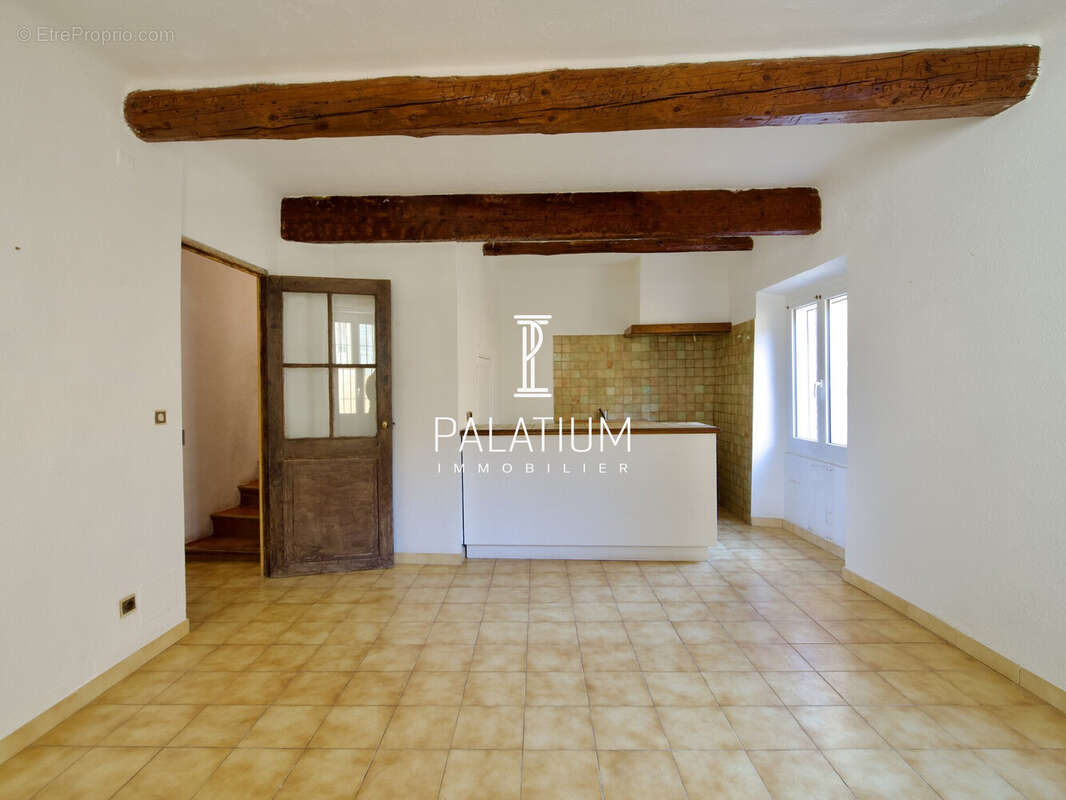 Maison à PIERREVERT