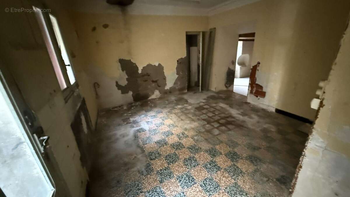 Maison 95 m² à Olonzac  - photo 3
