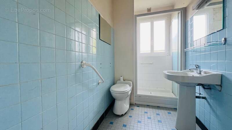 Département Finistère (29) – À vendre à Quimper : Maison T6 de 116 m² habitable (142 m² utiles) sur un terrain de 354 m² avec ga - photo 17