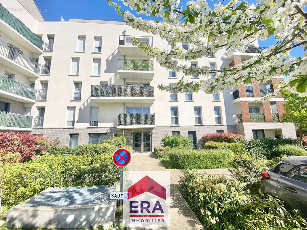 Appartement à SARTROUVILLE