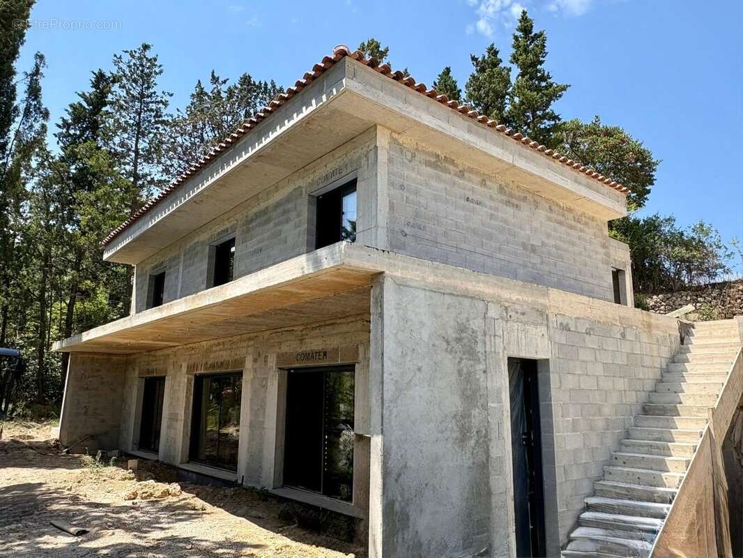 Maison à MARSEILLE-11E