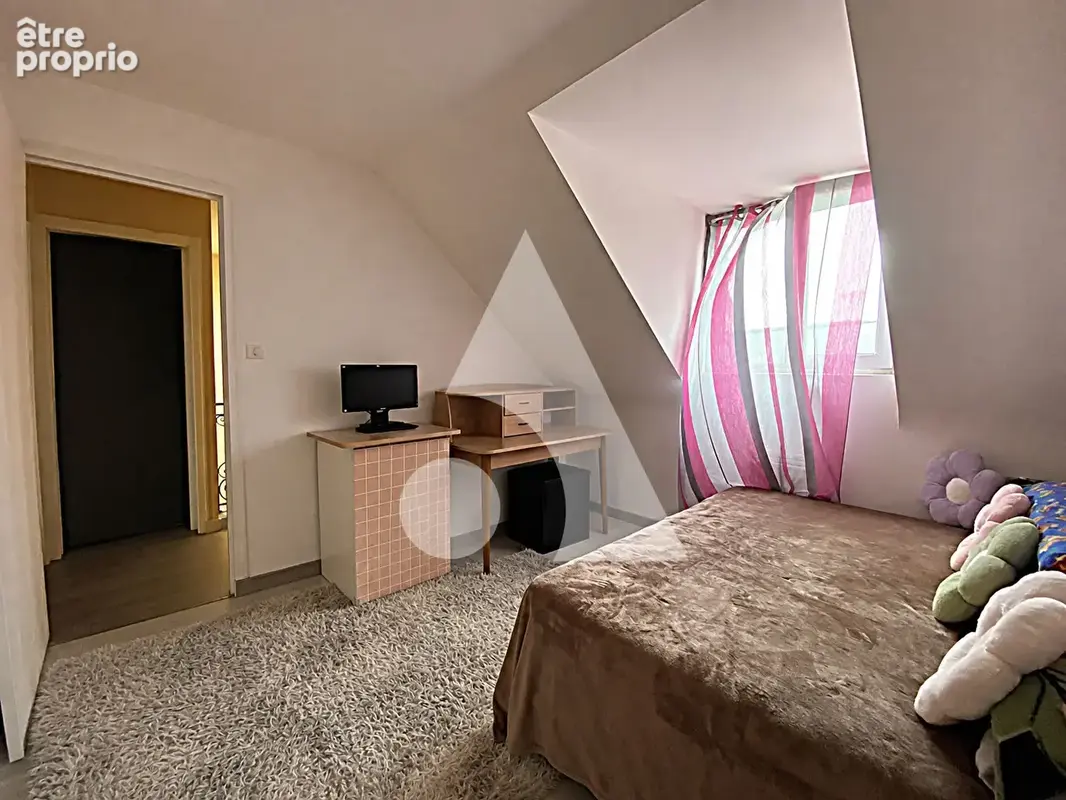 Maison Collinée 5 pièce(s) 99.70 m2 - photo 10