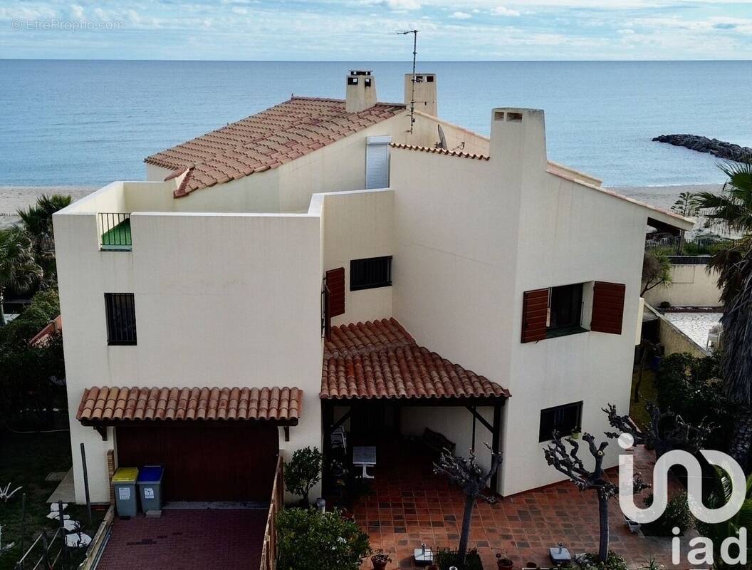 Photo 1 - Maison à SAINT-CYPRIEN