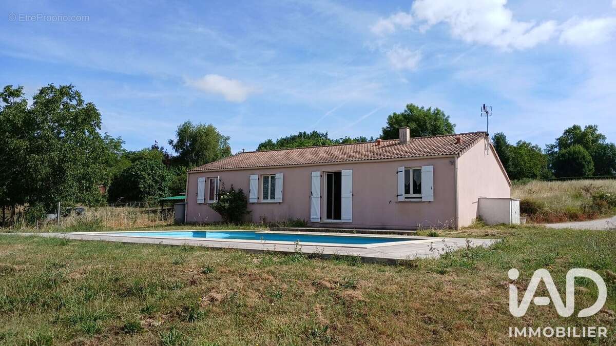 Photo 2 - Maison à MONTEILS