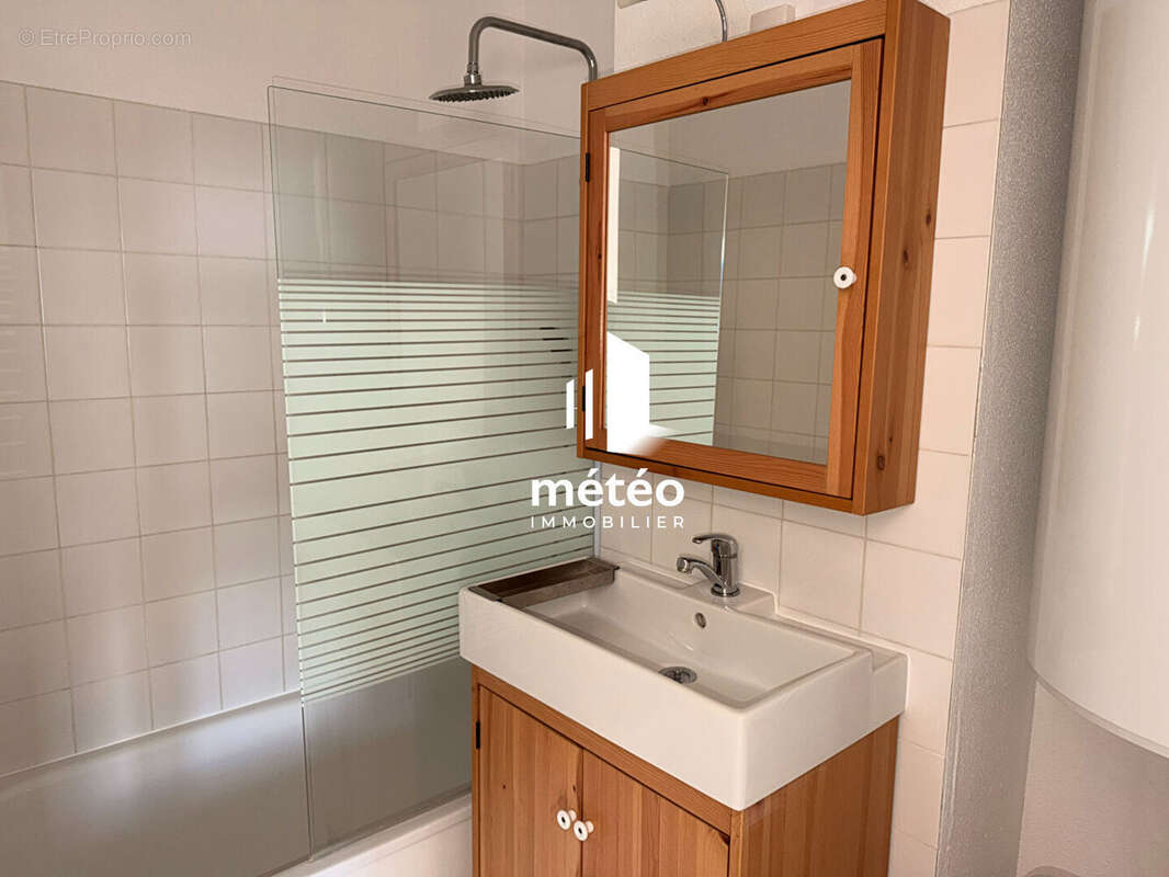 Studio rénové secteur gare - Les Sables d'Olonne - photo 6