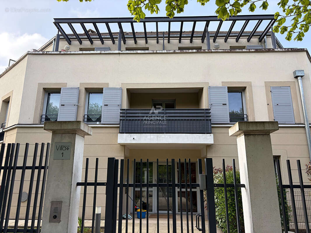 Appartement à MAISONS-LAFFITTE