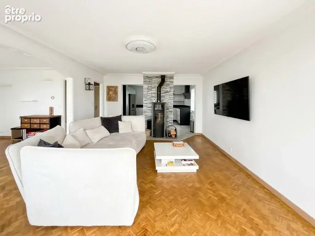 Boulogne sur Mer - Maison À Vendre dans un secteur calme et recherché !! - photo 2