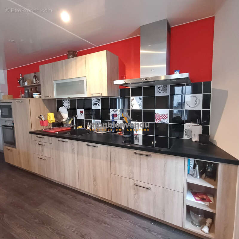 Appartement 232 m² à Vic-Sur-Cere  - photo 3