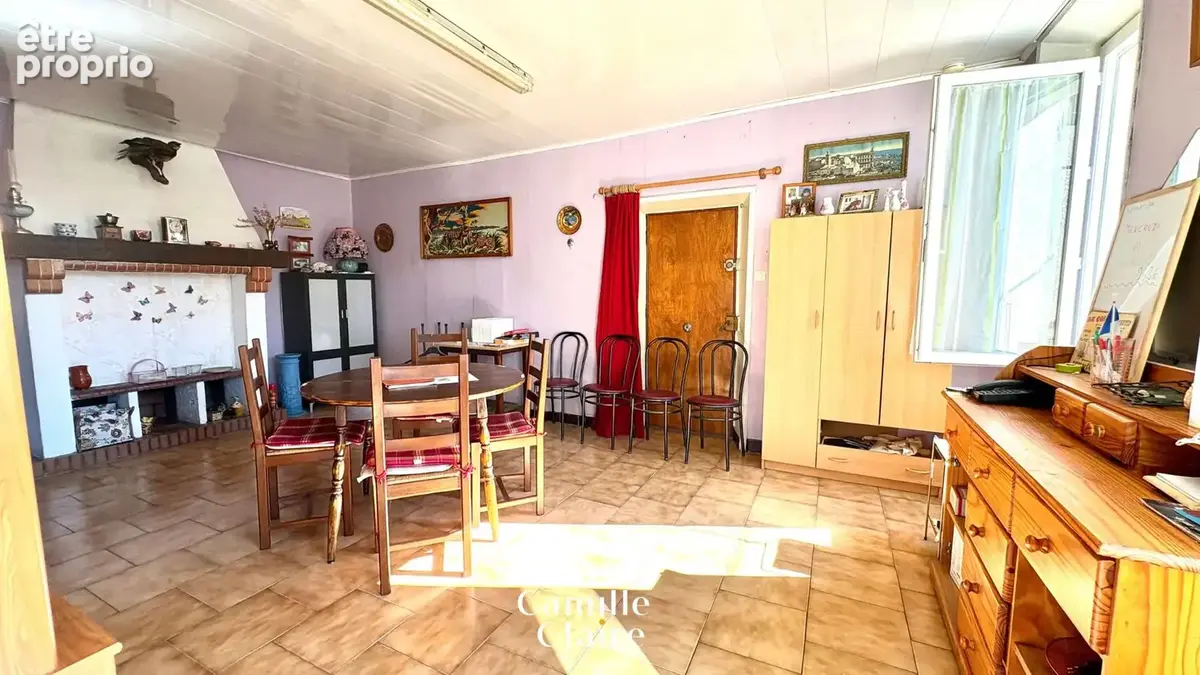 Vente T2 au rez-de-chaussée avec cave dans le centre de la Bouilladisse. - photo 2