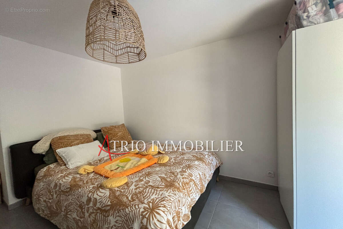 Appartement à VILLENEUVE-LOUBET