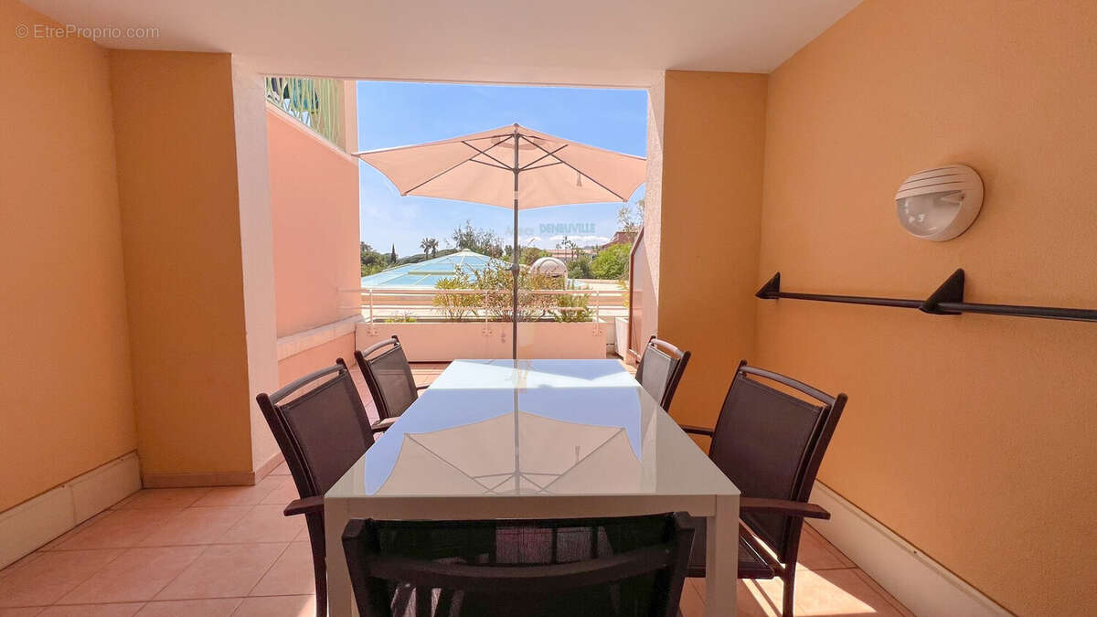 Appartement à LES ISSAMBRES