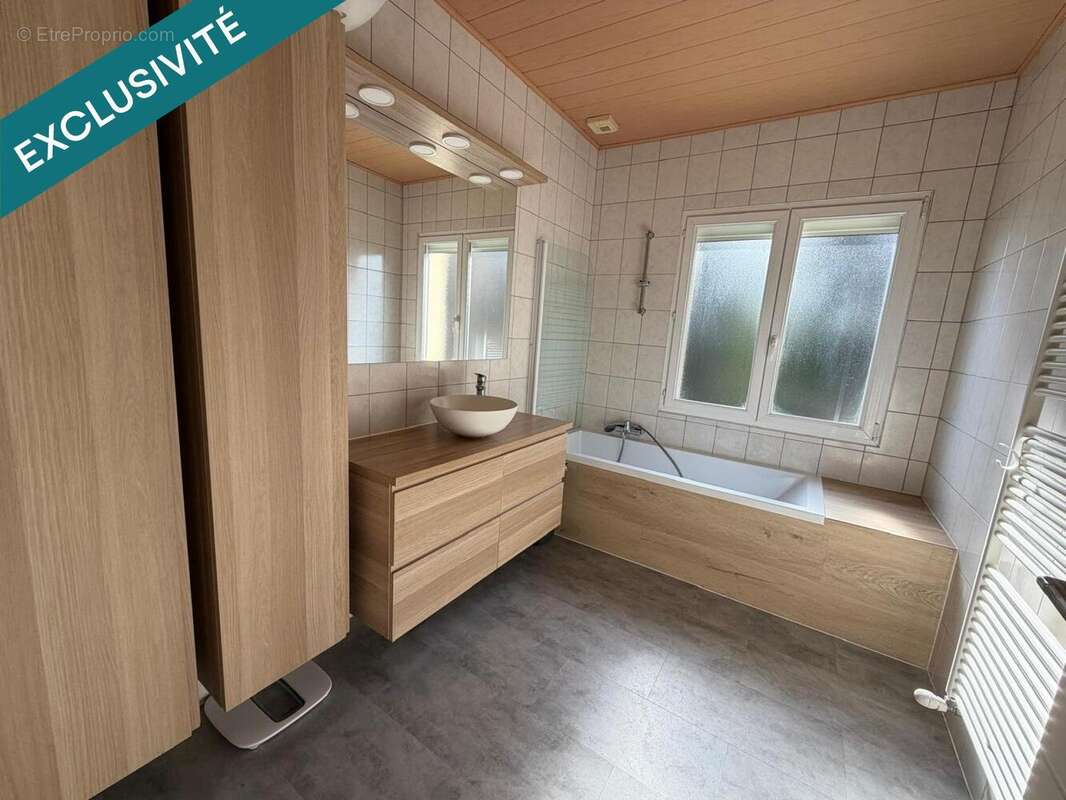 Photo 8 - Maison à MEXY