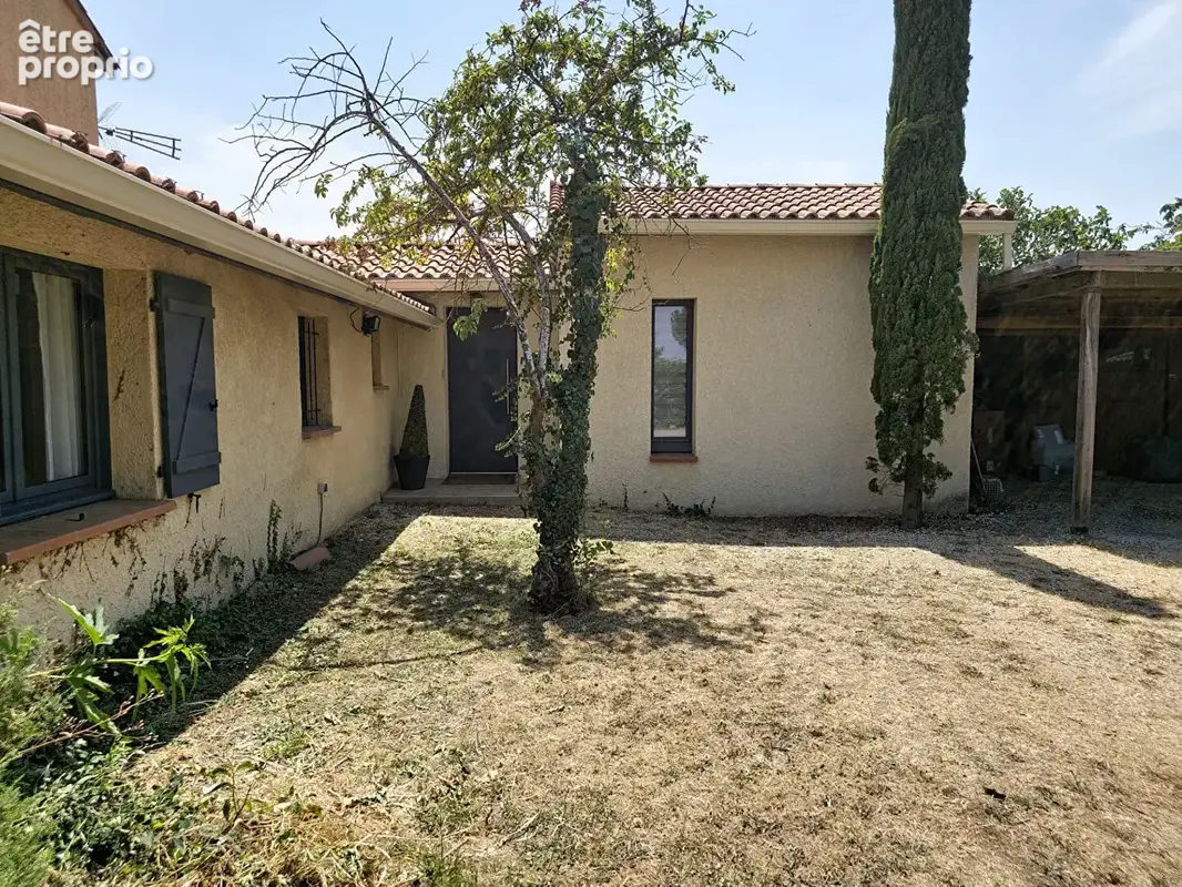 Maison familiale avec 3 chambres et jardin intimiste, proche commerces à Lavernose-Lacasse - photo 13