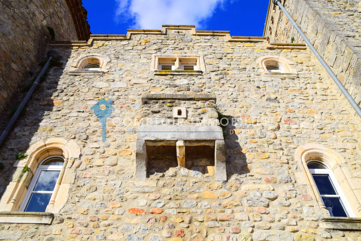 Maison à VALLON-PONT-D'ARC