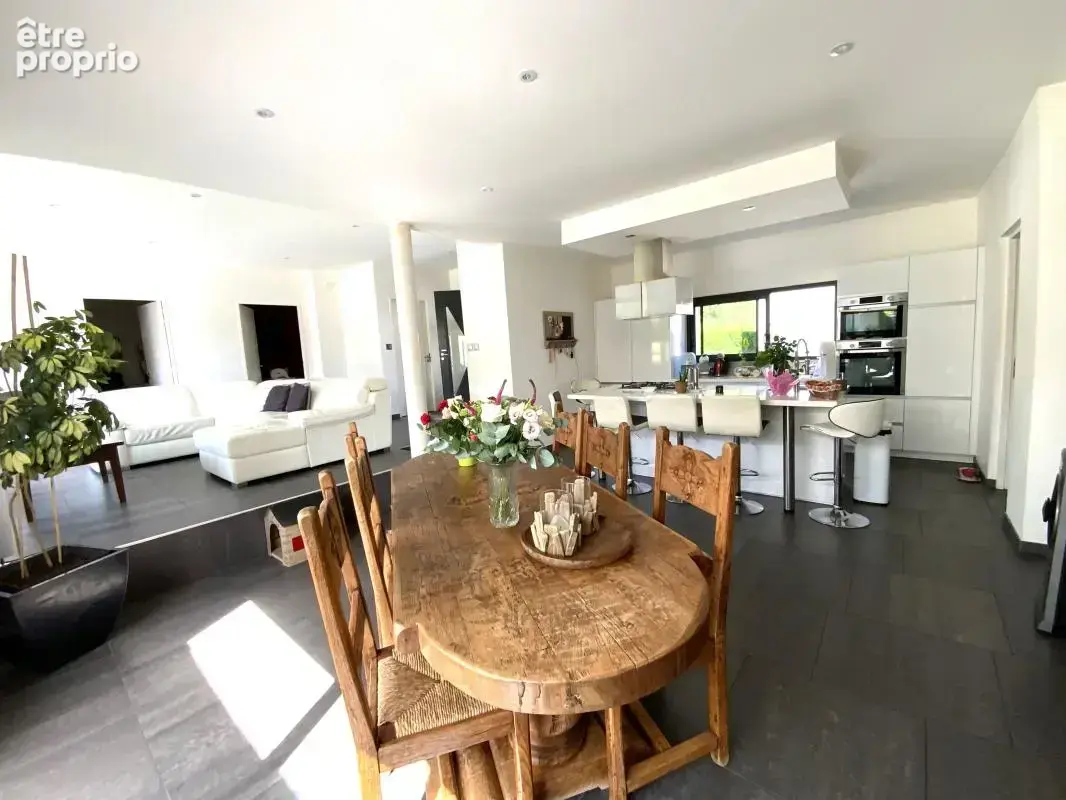 Maison 7 pièces 150 m² à vendre à Couzeix (87270) - photo 4
