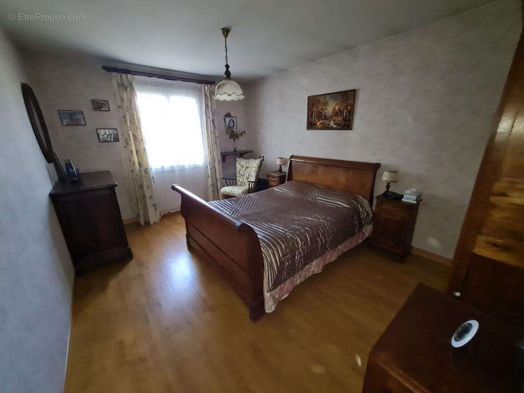 Maison à SAINT-OUEN-L'AUMONE