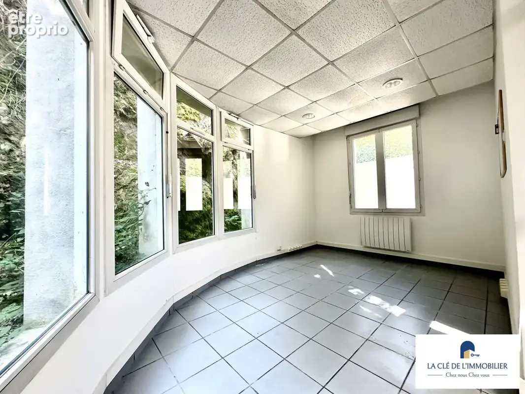 Commerce 53 m² à vendre à Quimper (29000) - photo 5