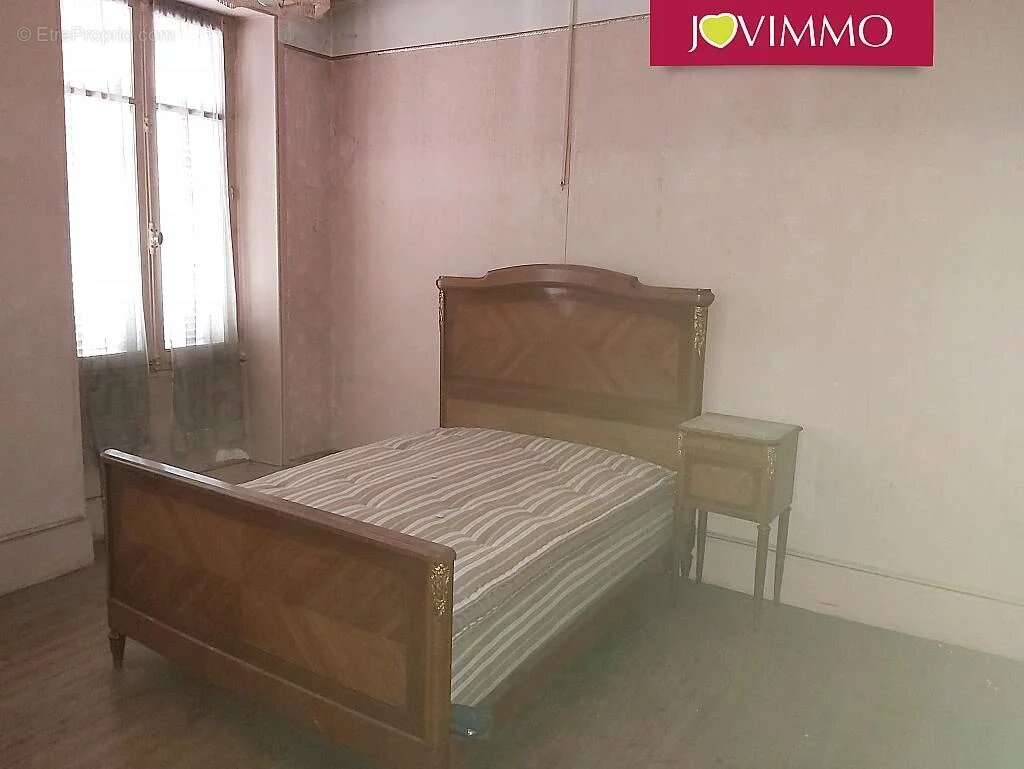 Maison à CHATEAUMEILLANT