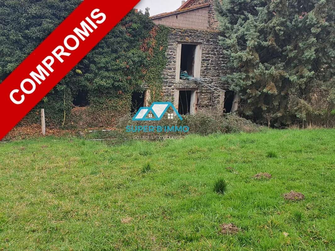 Maison à MAZEYRAT-D&#039;ALLIER