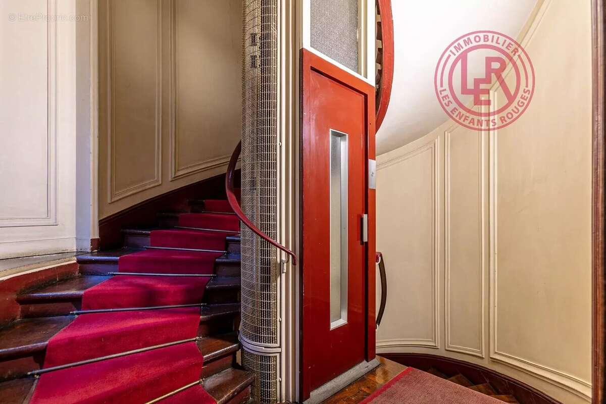 Appartement à PARIS-4E